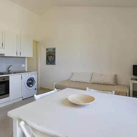 Arborea 56 Sea View Apartment Stintino